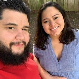 Meet your Posher, Claudia